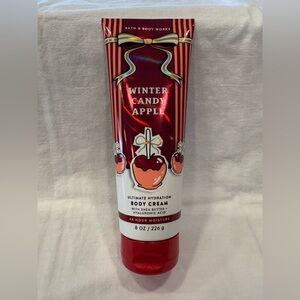 Bath & Body Works Winter Candy Apple Ultimate Hydration Body Cream 8 Oz NEW